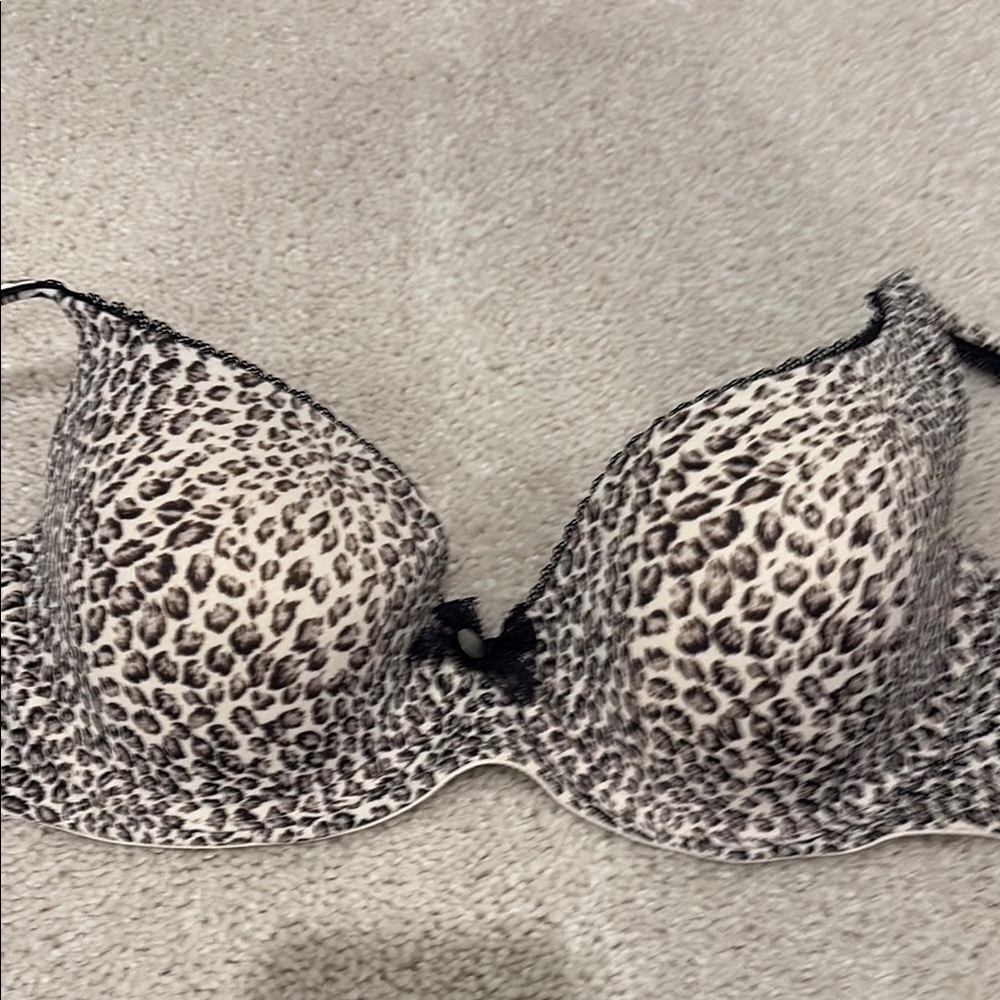 Victoria's Secret T-shirt Bra